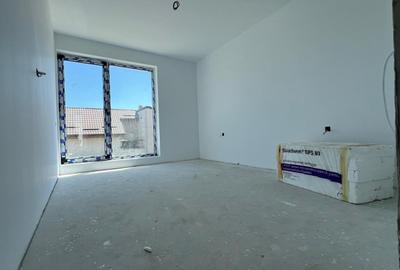 Casă individuală cu 4 camere cu Canalizare în Prelungirea Ghencea - 16