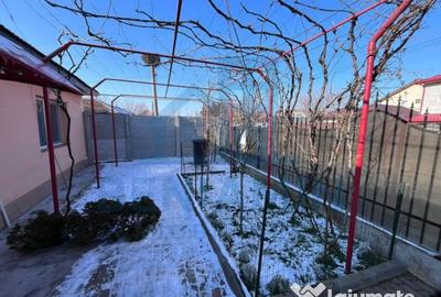 Casă cu 3 camere cu Teren 184 Mp în Brestei - 1