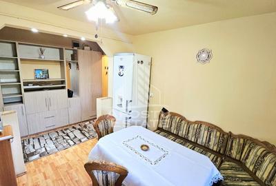 Apartament cu 2 camere, semidecomandat, etajul 2, centrala proprie - 5