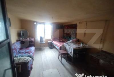 Casă cu 3 camere cu Teren 2508 Mp în Central - 6