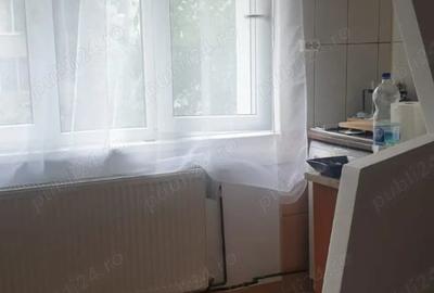 Garsoniera de vanzare in cartierul Tactorul aproape de Coresi - 5