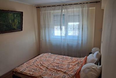 Apartament cu 3 camere decomandat în Obor - 8