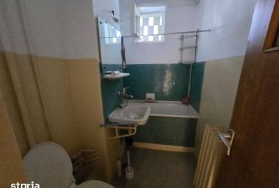 Apartament cu 4 camere în Central - 4