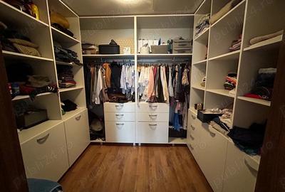 Apartament cu 4 camere decomandat în Sânpetru - 14