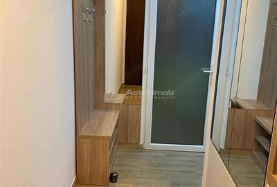 Apartament cu 2 camere decomandat în Theodor Pallady