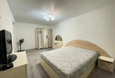 Apartament cu 2 camere decomandat în Crângași