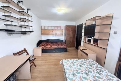 Apartament cu 1 camere decomandat în Zorilor