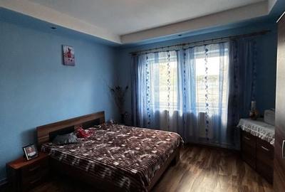 Casa 8 Camere Cu Teren 1500mp In Cermei - 18