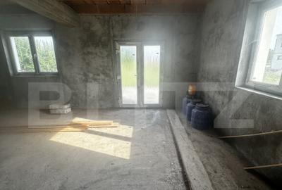 Casa de vanzare, semifinisata, zona Paulesti - 2