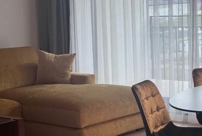 Apartament cu 2 camere decomandat, mobilat în Tractorul