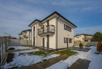 Casă cu 4 camere cu Teren 265 Mp în Olteni