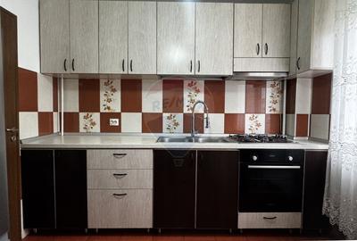 Apartament 2 camere de inchiriat zona Orizont Bacau - 3
