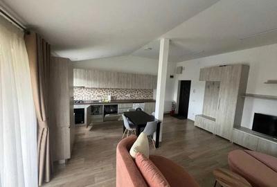 Apartament cu 3 camere la mansarda, amenajat lux, Tudor Vladimirescu