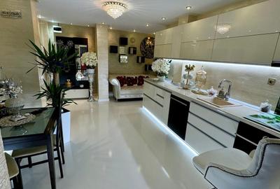 Apartament cu 3 camere în Central - 13
