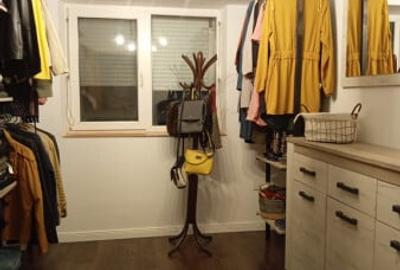 Apartament cu 4 camere decomandat în Central - 2