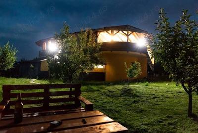 Inchiriez terasa amenajata pe malul unui Helesteu si teren livada cu parcare total 2300 mp - 3