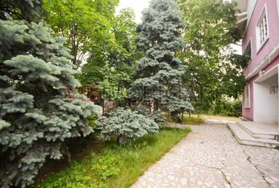 Urlati - Str Eternitatii - Vila 12 camere - teren 1081mp - 2 garaje - 3