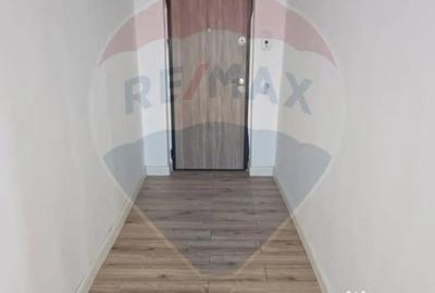 Apartament cu 2 camere decomandat în Orașul de Jos - 3