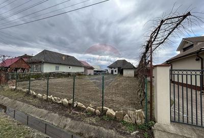 Casă cu 3 camere cu Teren 682 Mp în Sălsig - 5