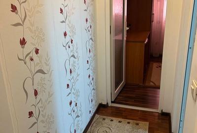 Apartament cu 2 camere decomandat, mobilat în Sud