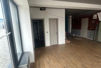 Spațiu comercial, de 55 mp, în Central - 13