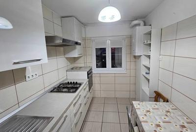 Apartament cu 2 camere decomandat în Central - 3