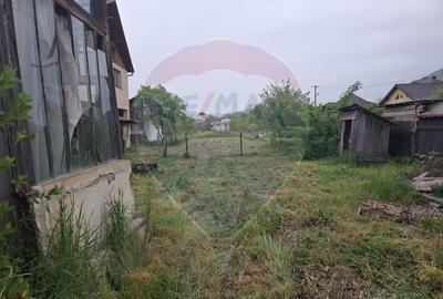 Teren Construcții de 1816 mp, în Central - 7