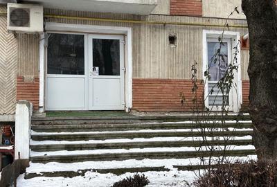 Spațiu comercial, de 40 mp, în Central - 1