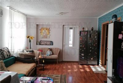 Casa 4 camere si teren in Glina - 3