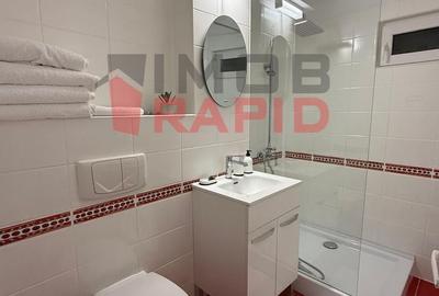 Apartament cu 4 camere în Central - 1