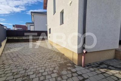 Casa moderna cu 4 camere 2 bai si curte in Selimbar zona rezidentiala - 8