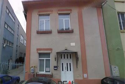 Spațiu comercial, în Timpuri Noi - 7