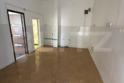Spatiu comercial de inchiriat, 32 mp, Bulevardul Mihai Viteazul - 1