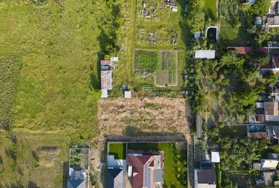 Teren de 668 mp, în Grădiște