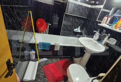 Apartament 3 camere, semidecomandat, zona 8 Mai - 3