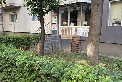 Spațiu comercial, de 40 mp, în Central - 3