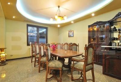 Casă cu 10 camere cu Teren 363 Mp în Democrației - 5