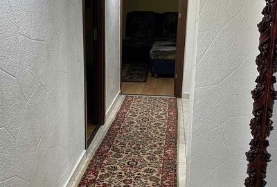 Apartament cu 3 camere semidecomandat în Poarta 6 - 5