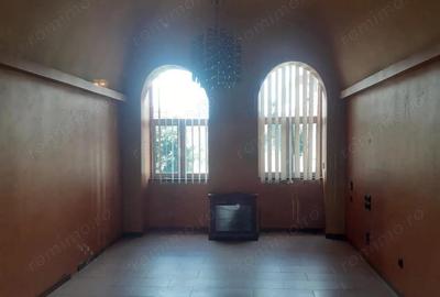 Ultracentral - Inchiriere spatiu comercial - Piata Trandafirilor - 1