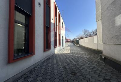 Spatiu comercial de 600mp de inchiriat in zona Central pe 2 niveluri - 10