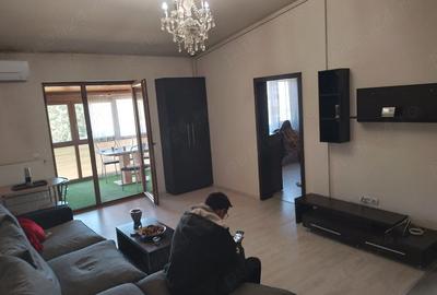 Apartament cu 2 camere semidecomandat în Central