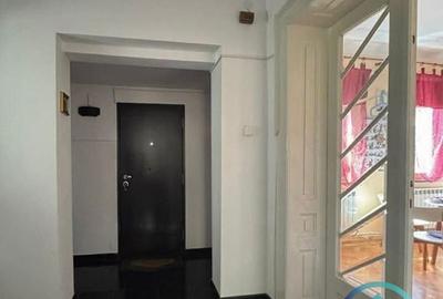 Casă cu 5 camere cu Teren 118 Mp în Central - 9