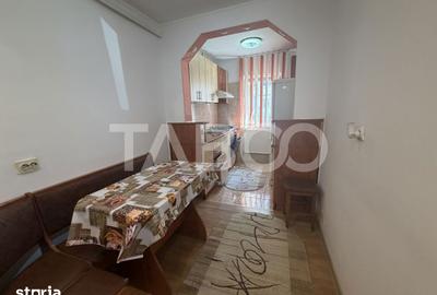 Apartament cu 3 camere semidecomandat în Central - 6