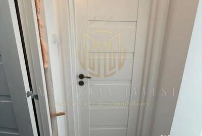 Apartament cu 3 camere decomandat în Titan - 1