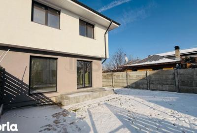 Casă cu 4 camere cu Teren 209 Mp în Central - 1