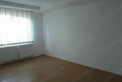 Casă cu 7 camere cu Teren 200 Mp în Mihai Bravu - 8