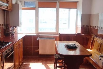 Apartament cu 2 camere decomandat în Gării - 1