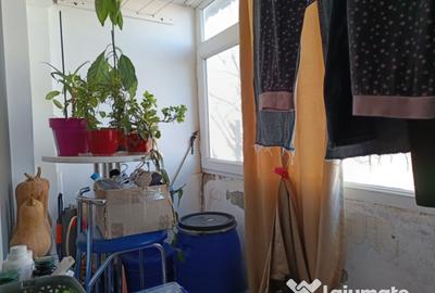 Apartament cu 2 camere decomandat în Central - 3