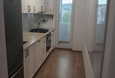 Apartament cu 3 camere decomandat în Dosu Bricii - 13