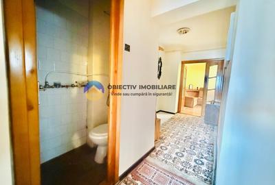 Apartament cu 3 camere decomandat în Dărmănești - 14
